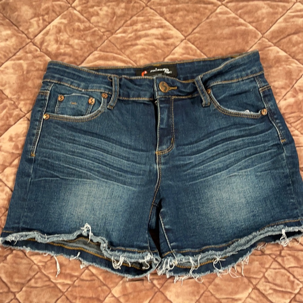 Scissor Girls jean shorts sz 14
